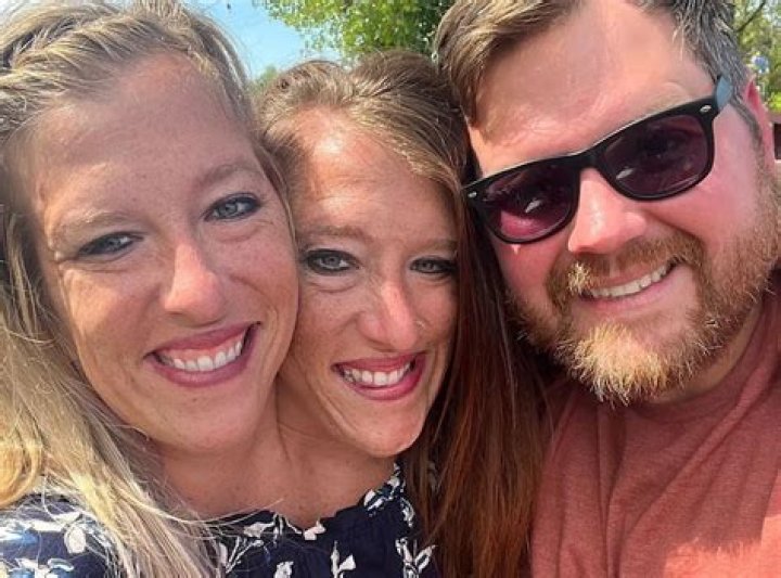 Understanding The Mysterious Circumstances Surrounding Abby And Brittany Hensel's Cause Of Death In 2024