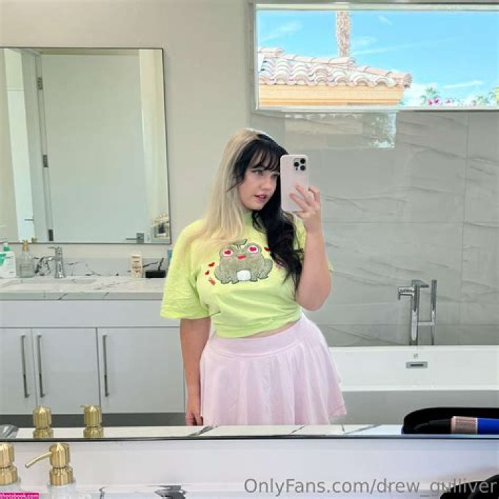 Explicit And Private Images Of Drew Gulliver