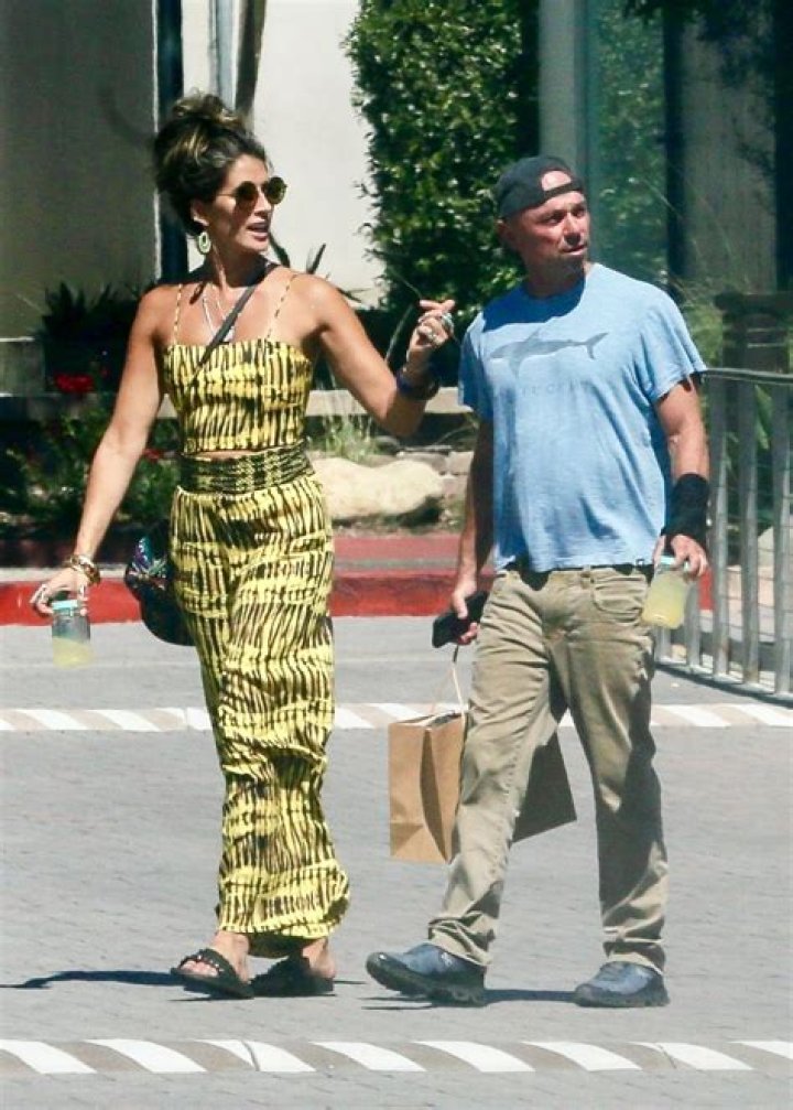 Unveiling The Connection Between Mary Nolan And Kenny Chesney