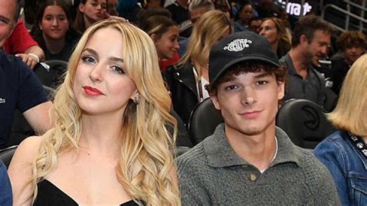 Unveiling The Mystery Of McKenna Grace's Boyfriend