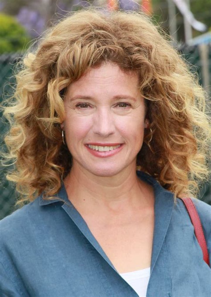 Nancy Travis: A Multifaceted Talent In Hollywood