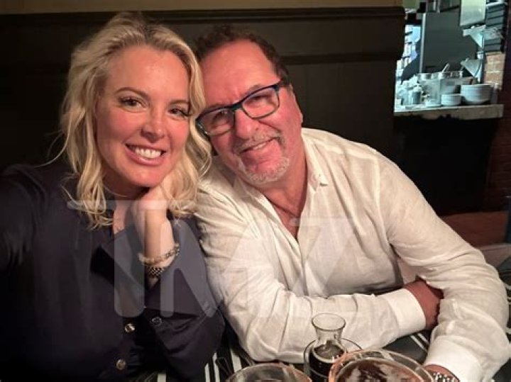 Unveiling The Current Relationship Status Of Elizabeth Vargas